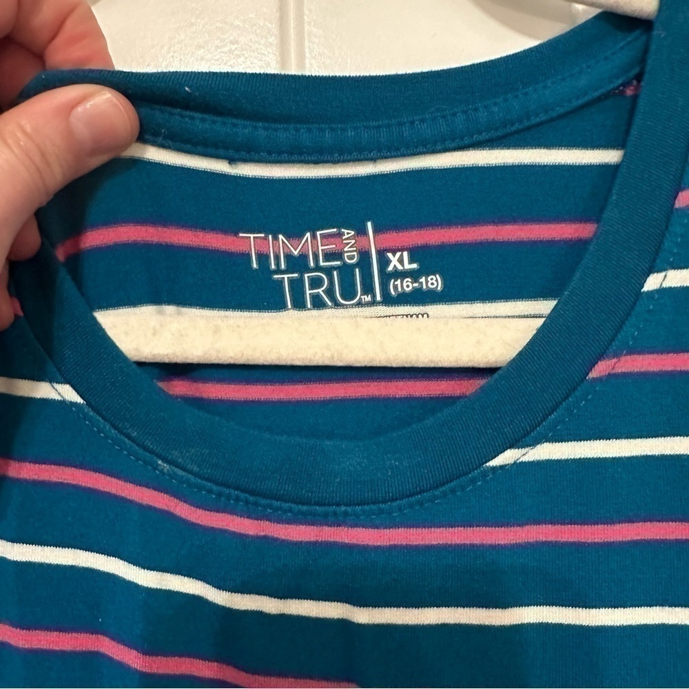 Blue stripe stretch swing dress light and airy for summer! Super flattering - Picture 4 of 6